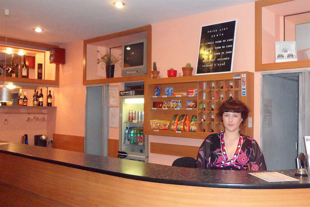 Mira Hotel 3*